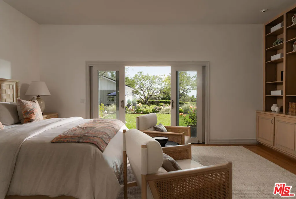 Santa Barbara, California 93108, United States, 4 Bedrooms Bedrooms, ,5 BathroomsBathrooms,Residential,Active,117929