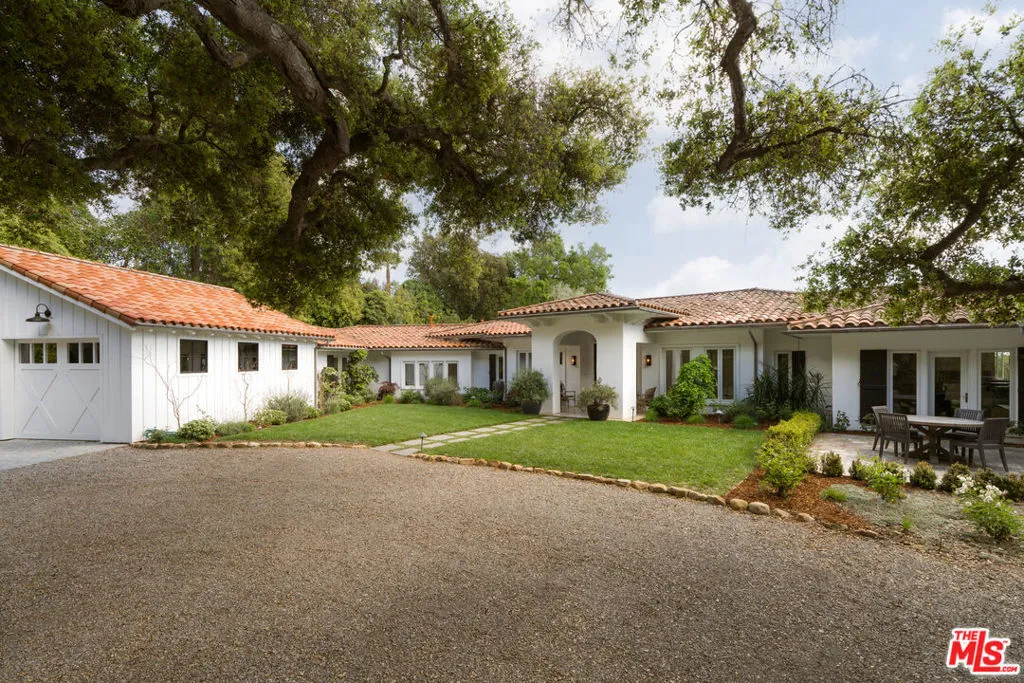 Santa Barbara, California 93108, United States, 4 Bedrooms Bedrooms, ,5 BathroomsBathrooms,Residential,Active,117929