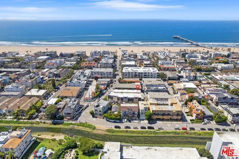 A home in Marina Del Rey