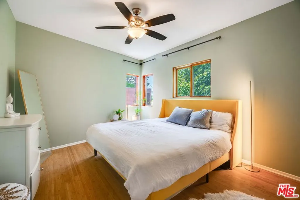 Venice, California 90291, United States, 4 Bedrooms Bedrooms, ,2 BathroomsBathrooms,Residential,Active,139291