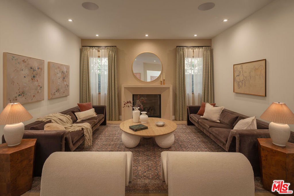 Properties 3 449 N FULLER Avenue