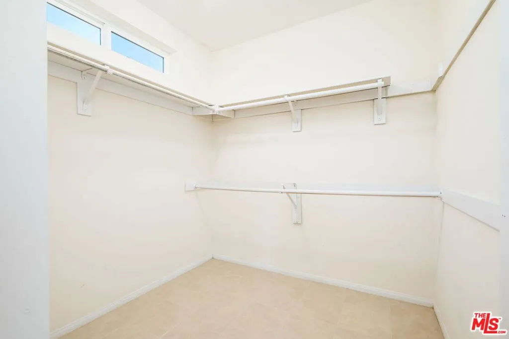 Cathedral City, California 92234, United States, 4 Bedrooms Bedrooms, ,3 BathroomsBathrooms,Residential,Active,28726