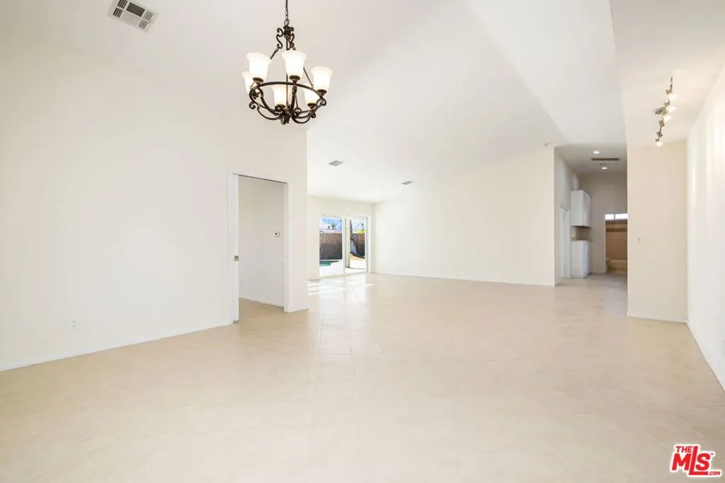 Cathedral City, California 92234, United States, 4 Bedrooms Bedrooms, ,3 BathroomsBathrooms,Residential,Active,28726