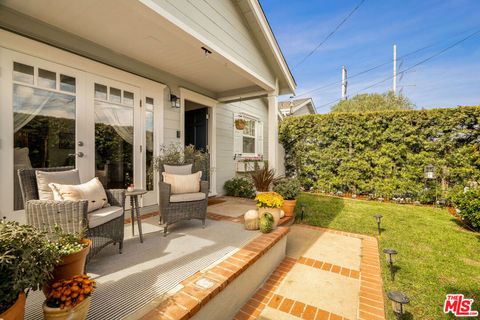 A home in Manhattan Beach