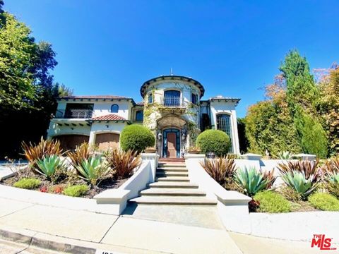 12021 Talus Place Beverly Hills CA 90210