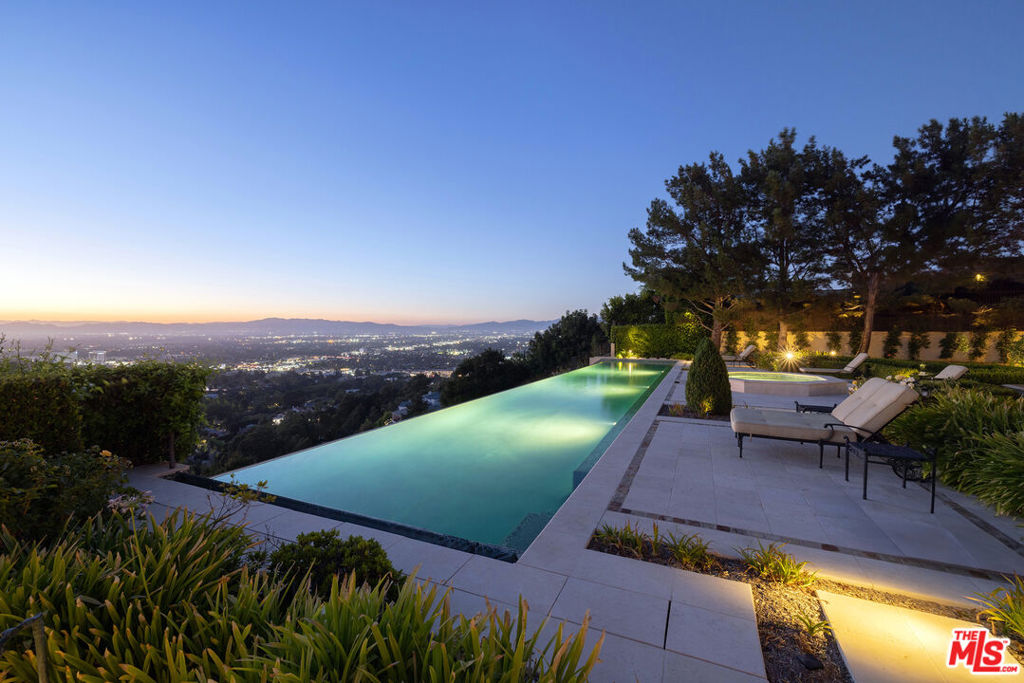 Properties 1 13961 Aubrey Road