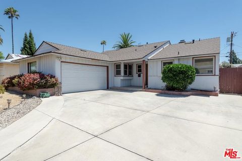 A home in North Hollywood