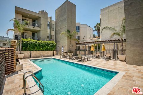 A home in Studio City