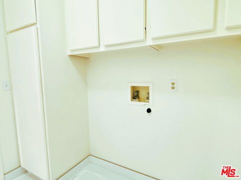 listing image 50