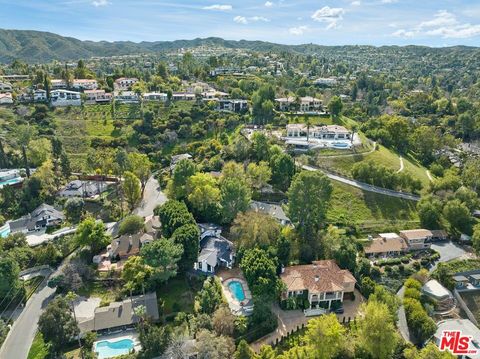 A home in Tarzana