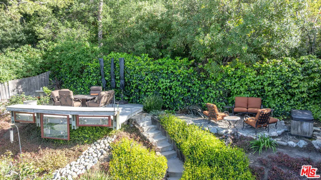 Studio City, California 91604, United States, 2 Bedrooms Bedrooms, ,1 BathroomBathrooms,Residential,Pending,105687