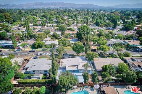 A home in Reseda