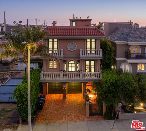 A home in Marina Del Rey