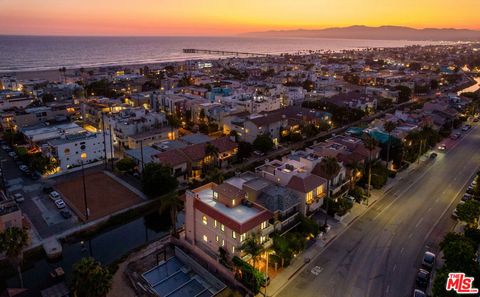 A home in Marina Del Rey