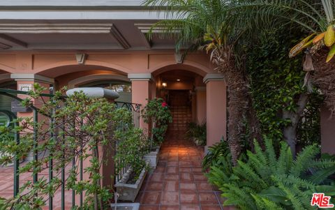 A home in Marina Del Rey