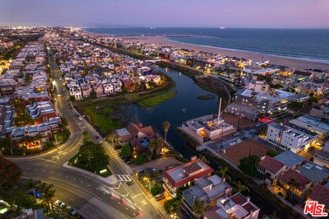 A home in Marina Del Rey