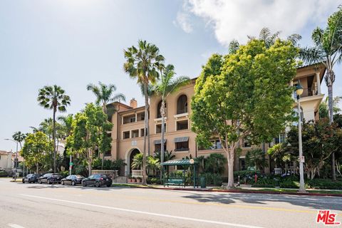 A home in Playa Vista