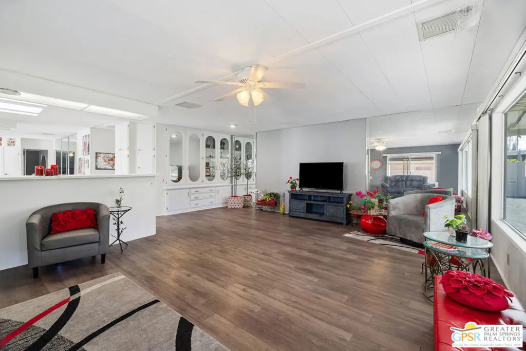 Cathedral City, California 92234, United States, 2 Bedrooms Bedrooms, ,2 BathroomsBathrooms,Residential,Active,22995