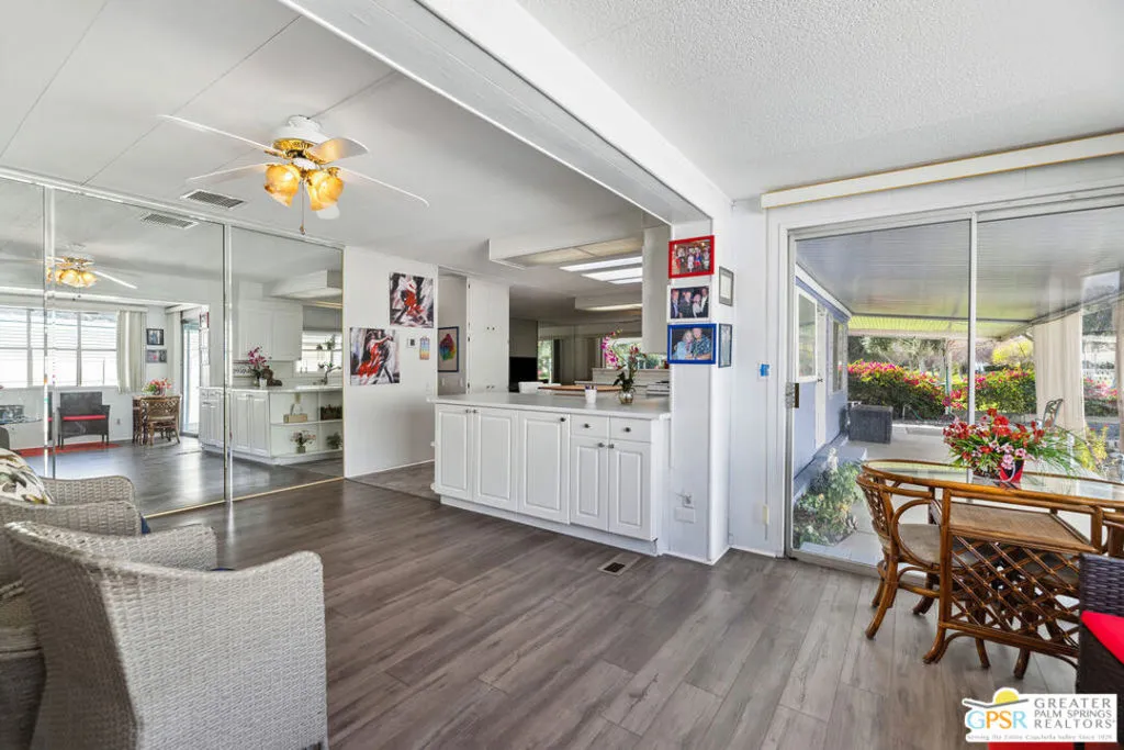 Cathedral City, California 92234, United States, 2 Bedrooms Bedrooms, ,2 BathroomsBathrooms,Residential,Active,22995