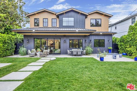 A home in Toluca Lake