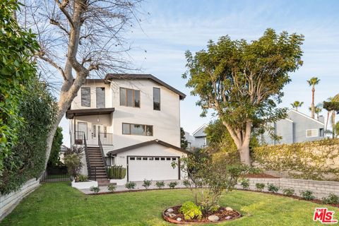 A home in Playa Del Rey