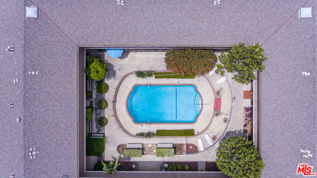 Properties 3 275 S Marengo Avenue