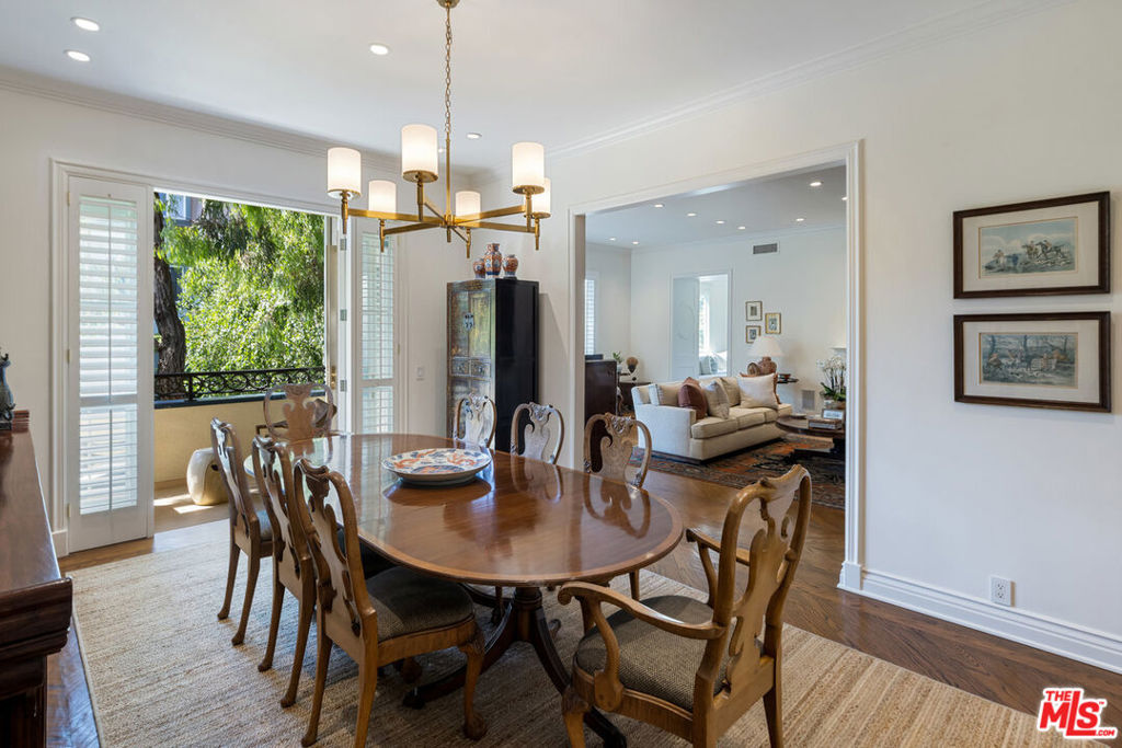 Los Angeles, California 90067, United States, 3 Bedrooms Bedrooms, ,3 BathroomsBathrooms,Residential,Active,50730