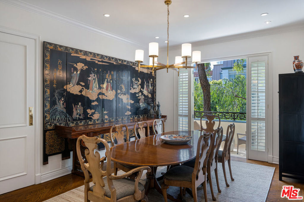 Los Angeles, California 90067, United States, 3 Bedrooms Bedrooms, ,3 BathroomsBathrooms,Residential,Active,50730