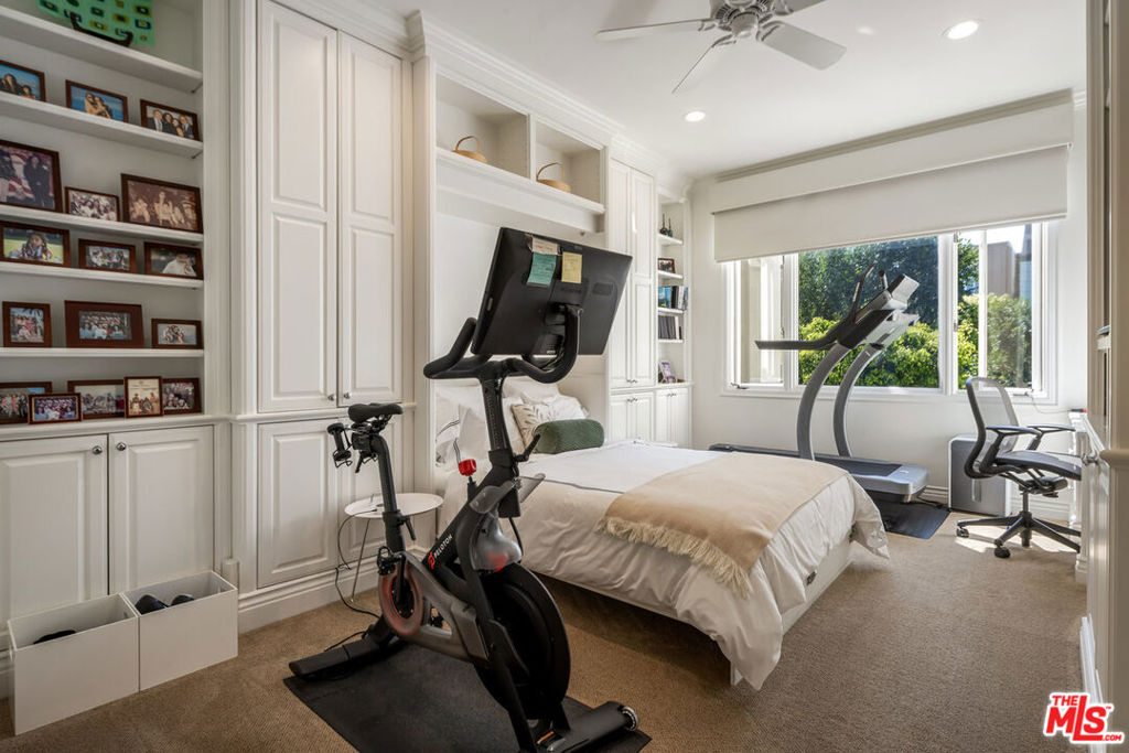 Los Angeles, California 90067, United States, 3 Bedrooms Bedrooms, ,3 BathroomsBathrooms,Residential,Active,50730