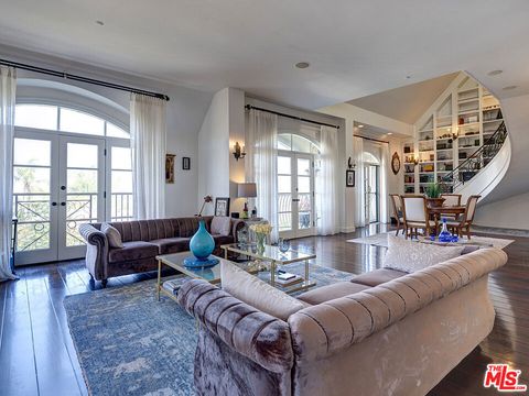 277 S Spalding Drive 401 Beverly Hills CA 90212