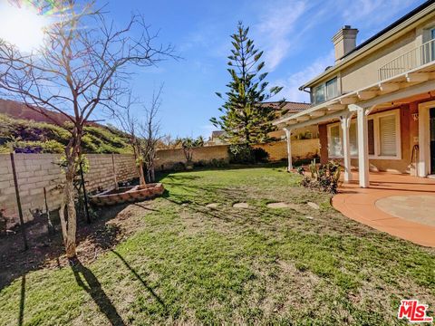 A home in Porter Ranch