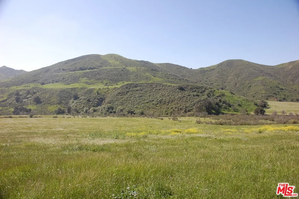 Ventura, California 93001, United States, ,Land,Pending,65802