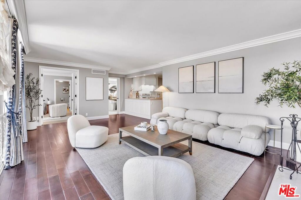 Properties 4 9950 Durant Drive PENTHOUSE