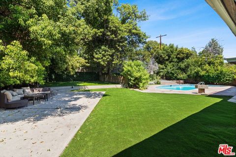 A home in Tarzana