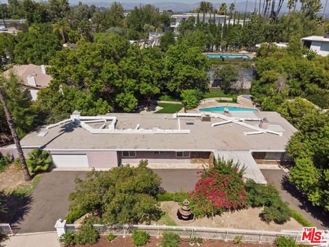 A home in Tarzana