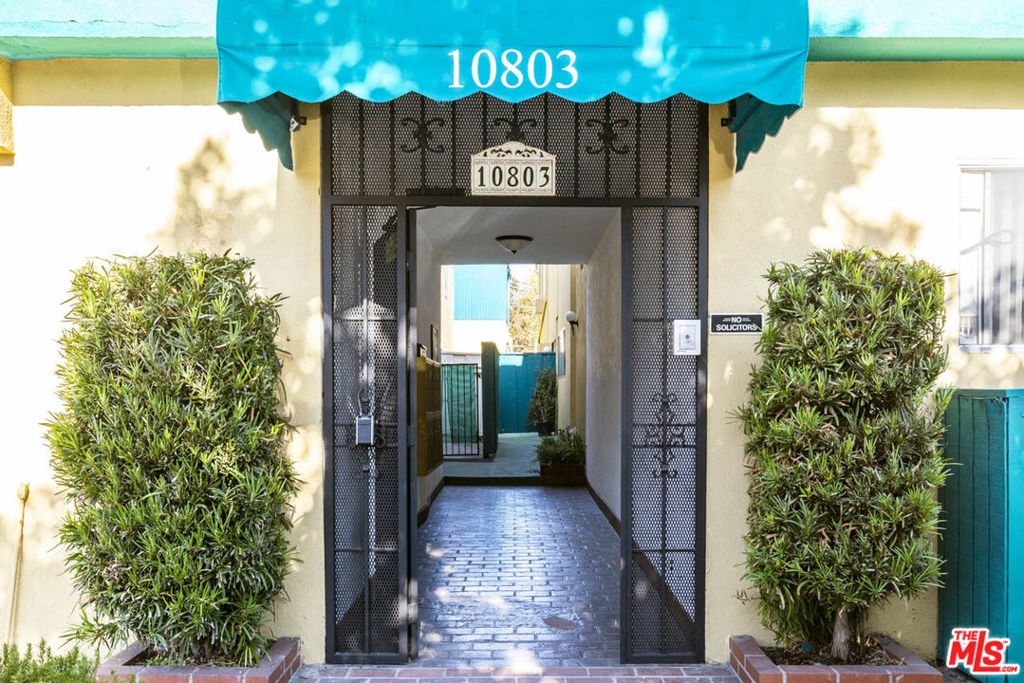 Properties 1 10803 Otsego Street