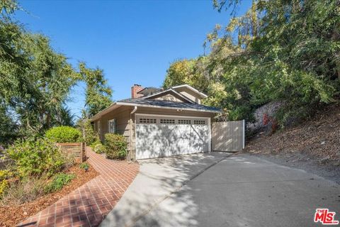 A home in Studio City