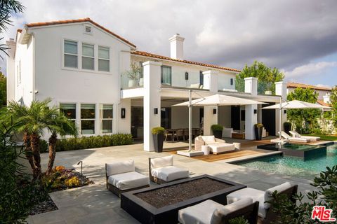 A home in Calabasas