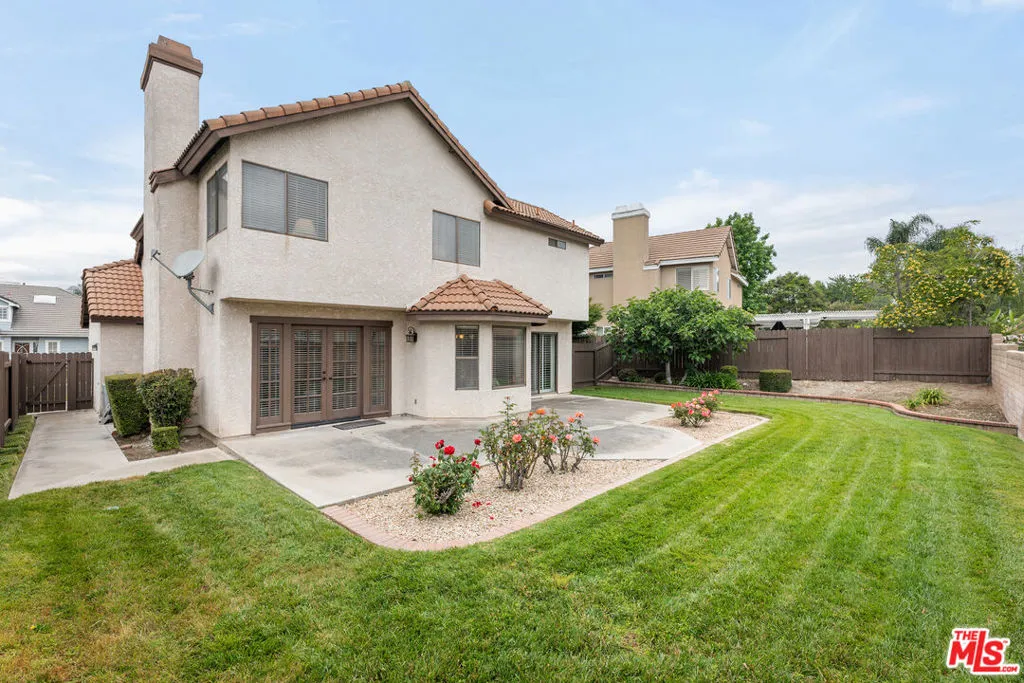 Upland, California 91784, United States, 3 Bedrooms Bedrooms, ,3 BathroomsBathrooms,Residential,Pending,54723