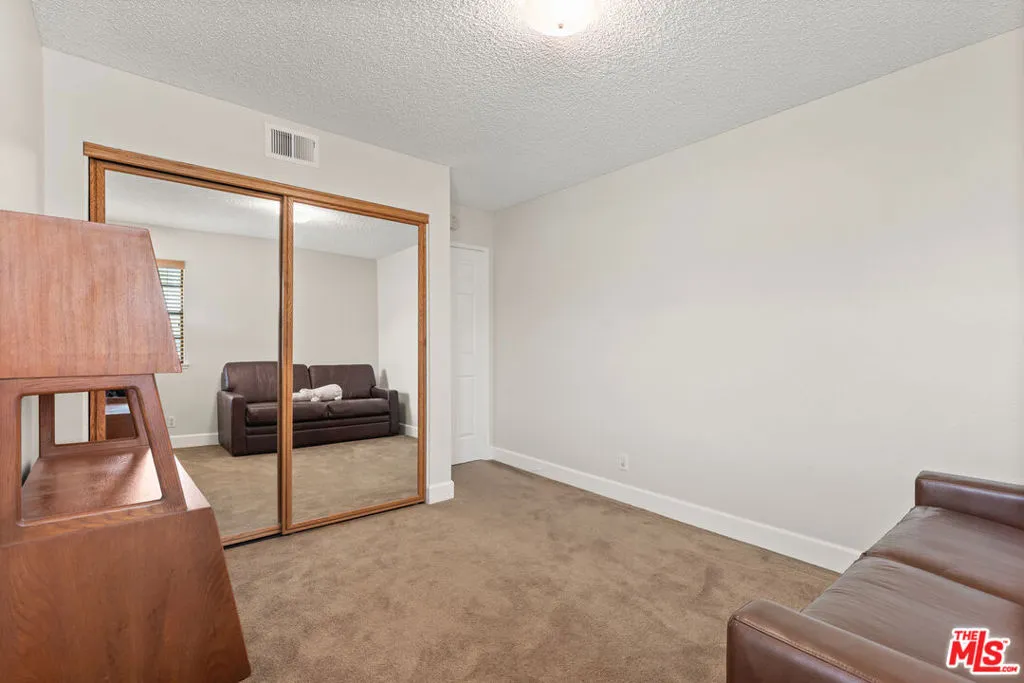 Upland, California 91784, United States, 3 Bedrooms Bedrooms, ,3 BathroomsBathrooms,Residential,Pending,54723