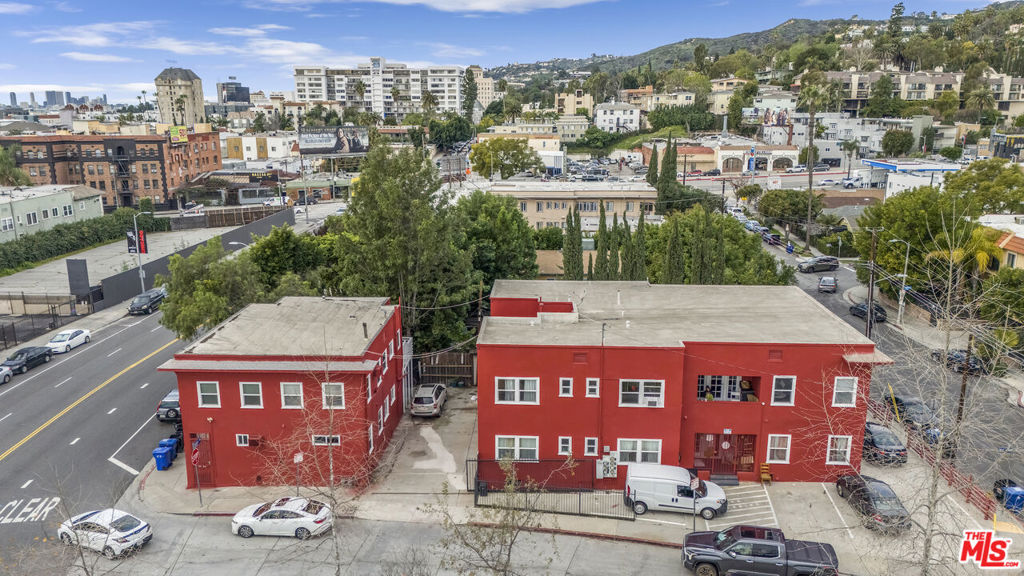 Properties 2 6400 Dix Street