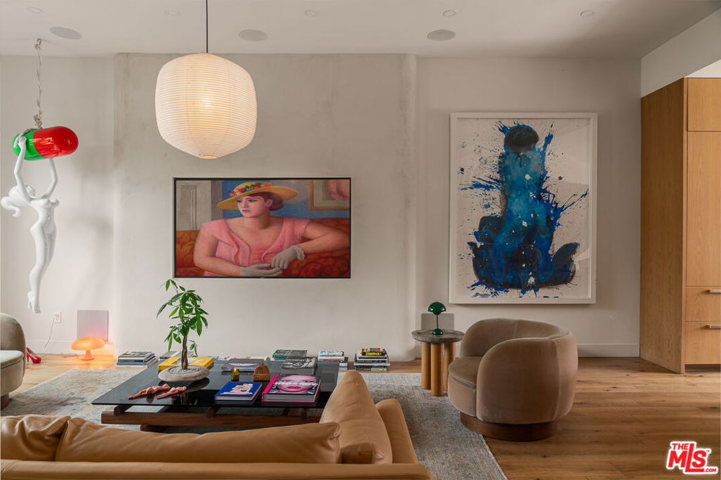 8756 Ashcroft Avenue