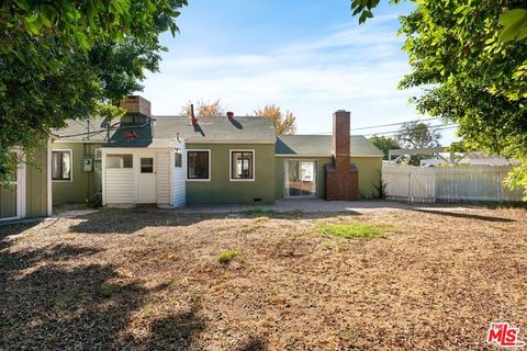 A home in North Hollywood