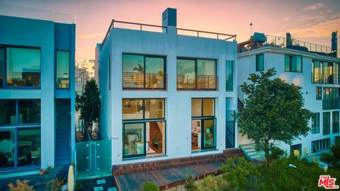 A home in Marina Del Rey