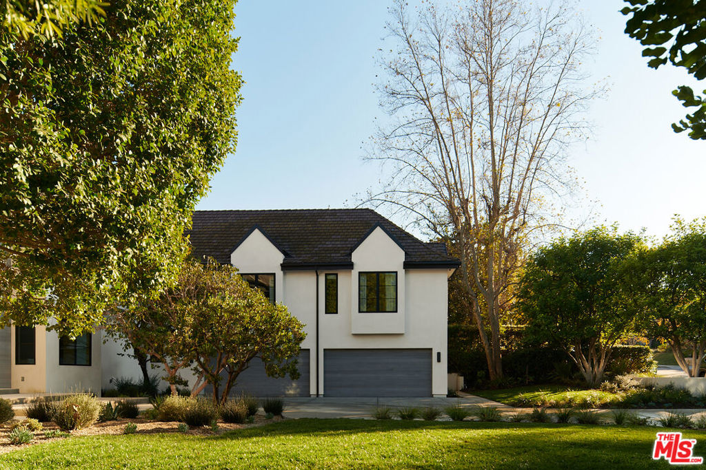 Properties 1 3858 Hayvenhurst Drive