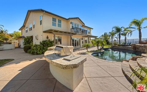 A home in Porter Ranch