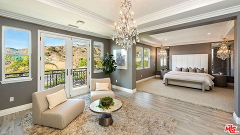 A home in Porter Ranch