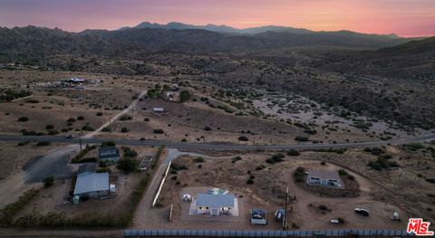 A home in Pioneertown