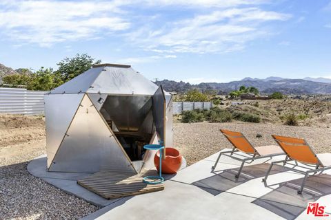 A home in Pioneertown