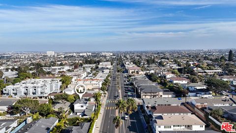 A home in Manhattan Beach